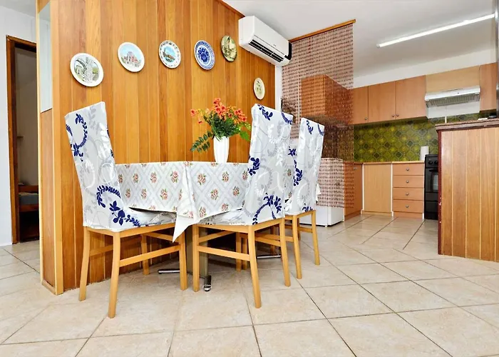 In - Insel 7482 아파트 *